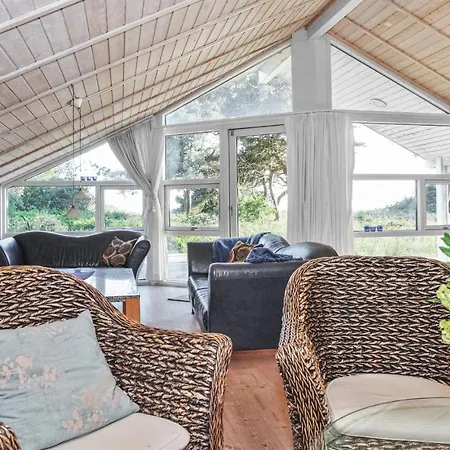 Awesome Home In Nykobing Sj With Sauna Ferienhaus Tjørneholm
