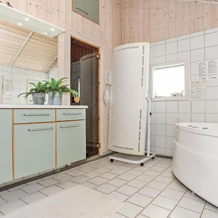 Ferienhaus Awesome Home In Nykobing Sj With Sauna